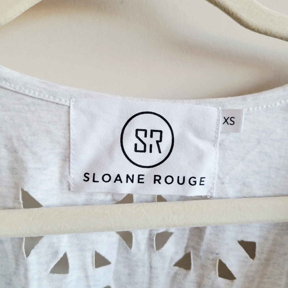SLOANE ROUGE Laser Cut‎ Top - Picture 5 of 6